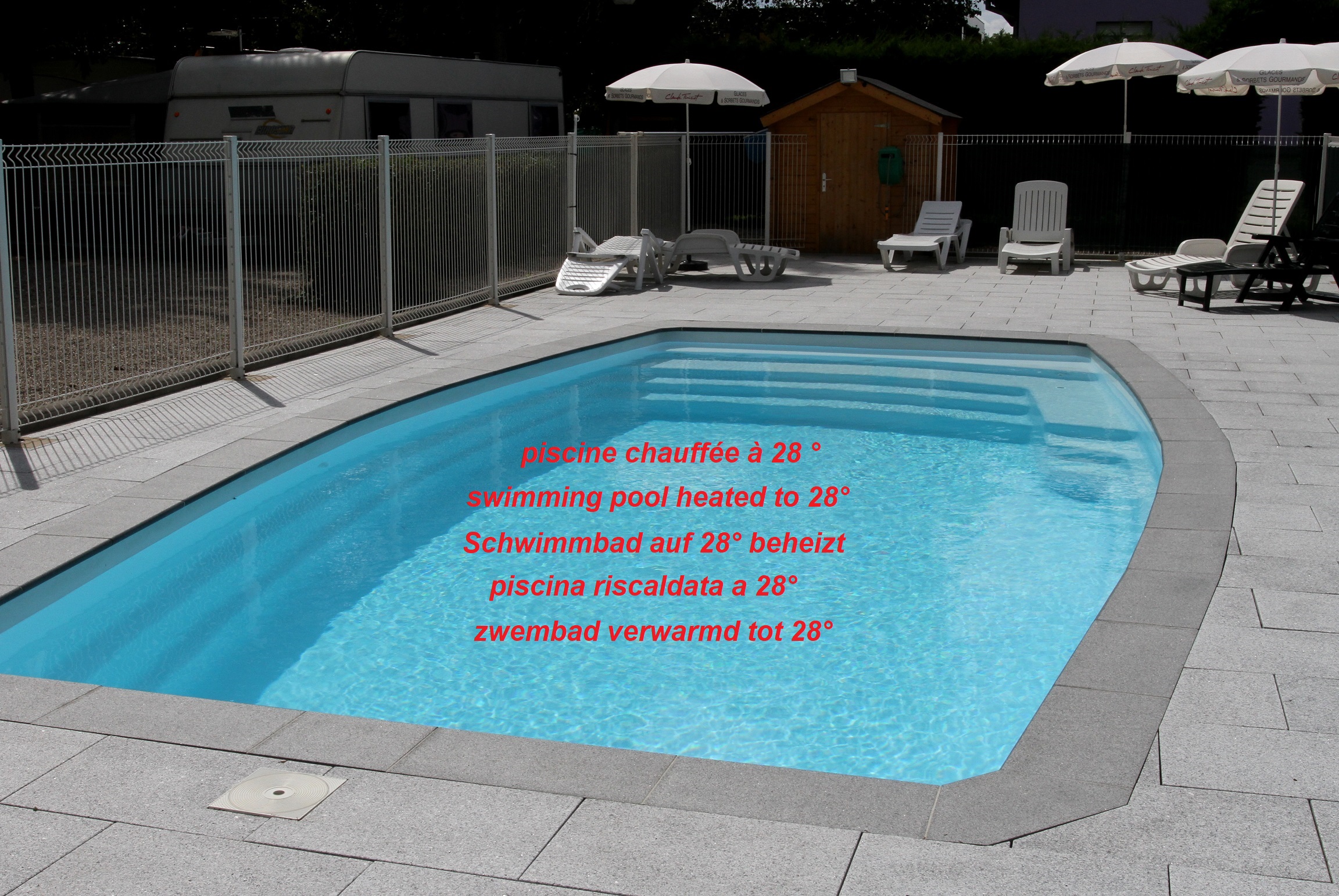 piscine chauffée a 28 °